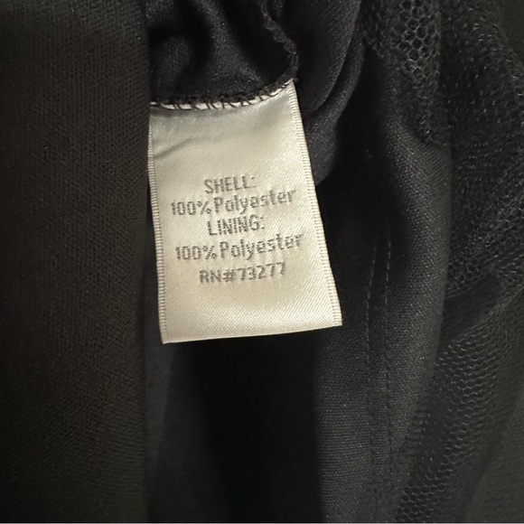 Lauren Conrad short black Tulle mini skirt - Picture 9 of 10